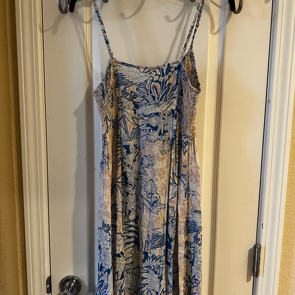 Free People Blue and Cream Floral Maxi Dress - Picture 2 of 4
